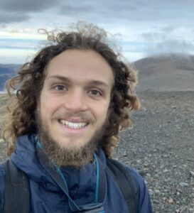 Photo of Itai Bojdak Yates, PhD Student with advisor Sara Rathburn